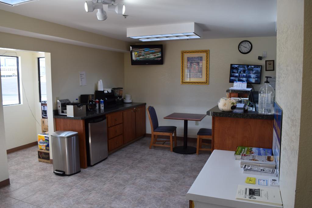 Royal Inn & Suites 더글라스빌 외부 사진
