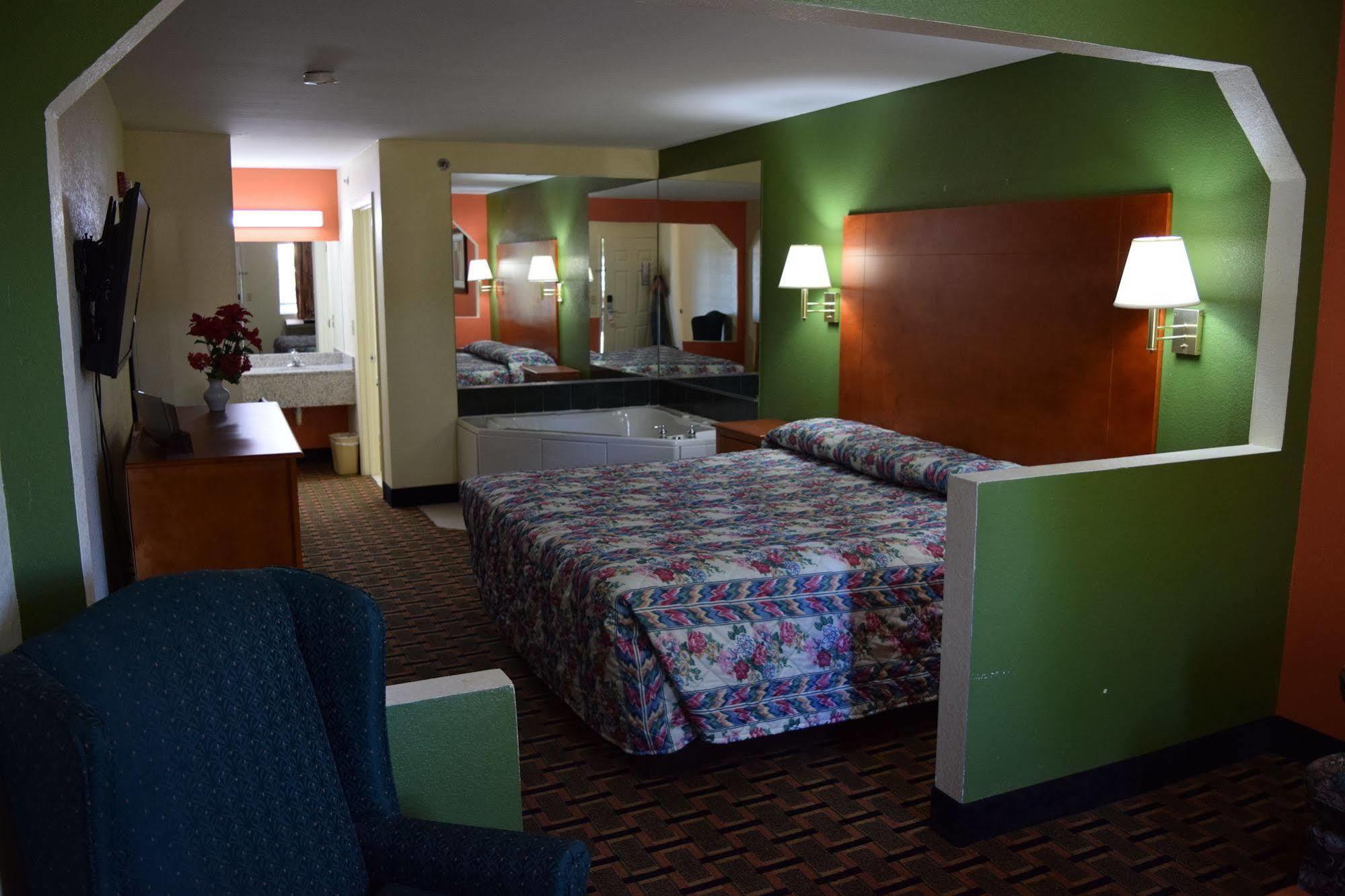 Royal Inn & Suites 더글라스빌 외부 사진