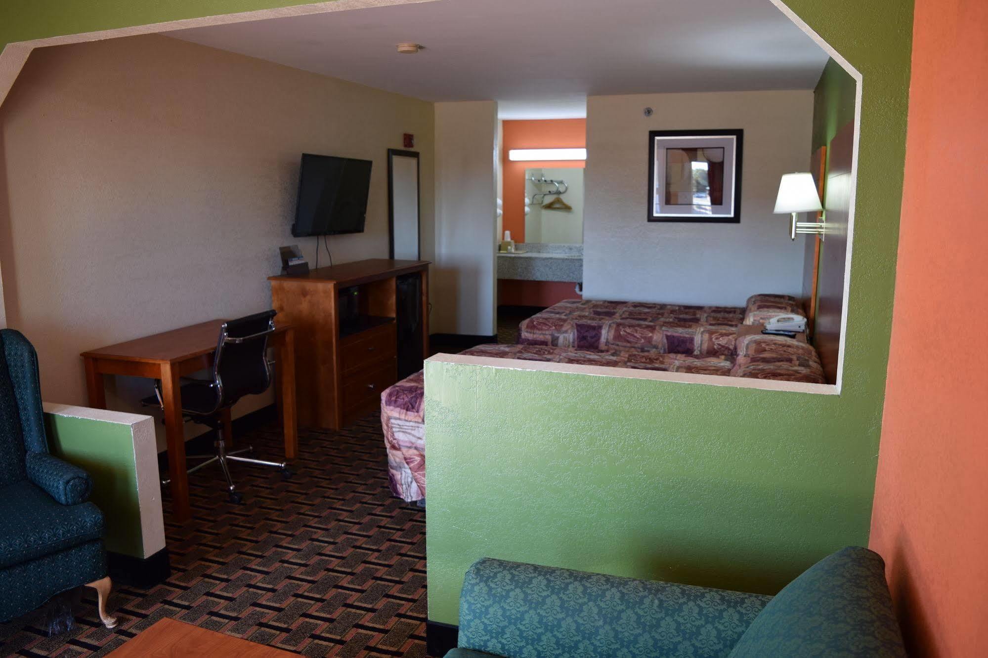 Royal Inn & Suites 더글라스빌 외부 사진
