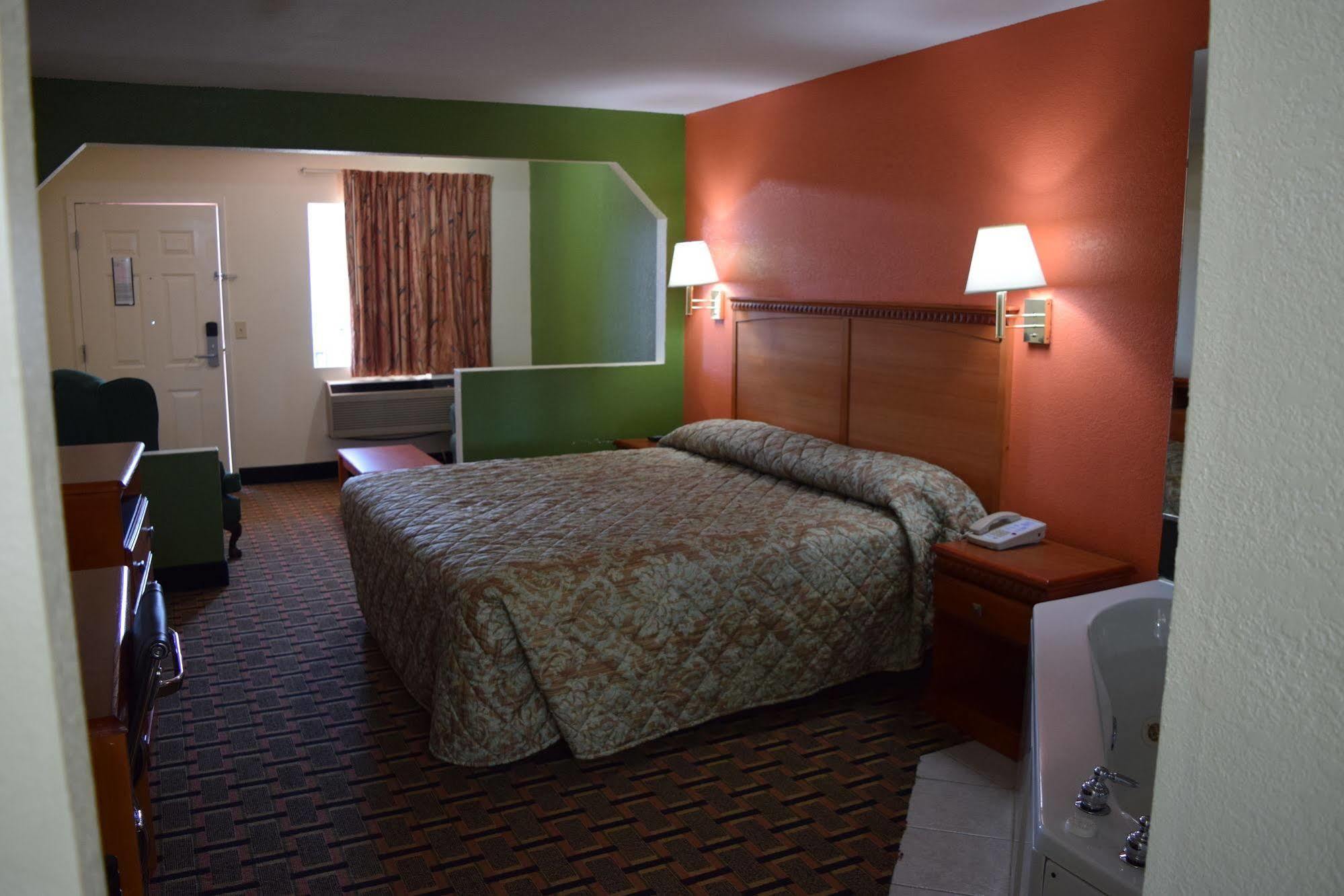 Royal Inn & Suites 더글라스빌 외부 사진
