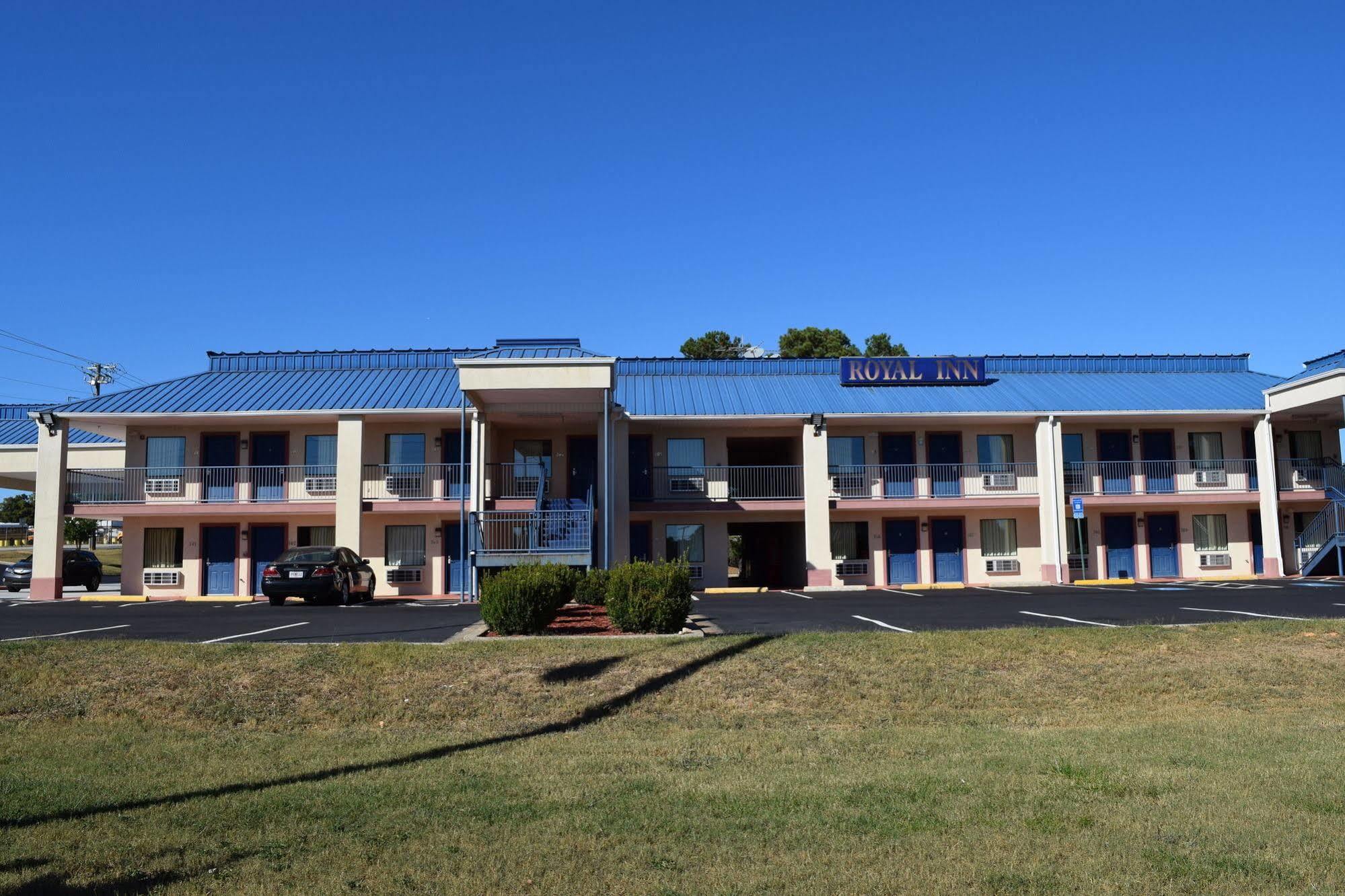 Royal Inn & Suites 더글라스빌 외부 사진